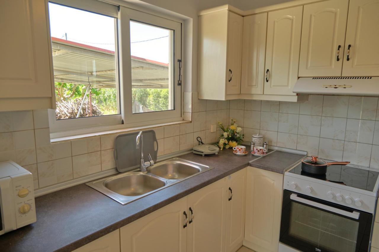 Morfis Getaway Apartment Kalpaki  Exterior photo